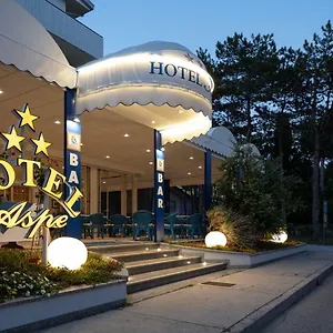 hotellátogatás